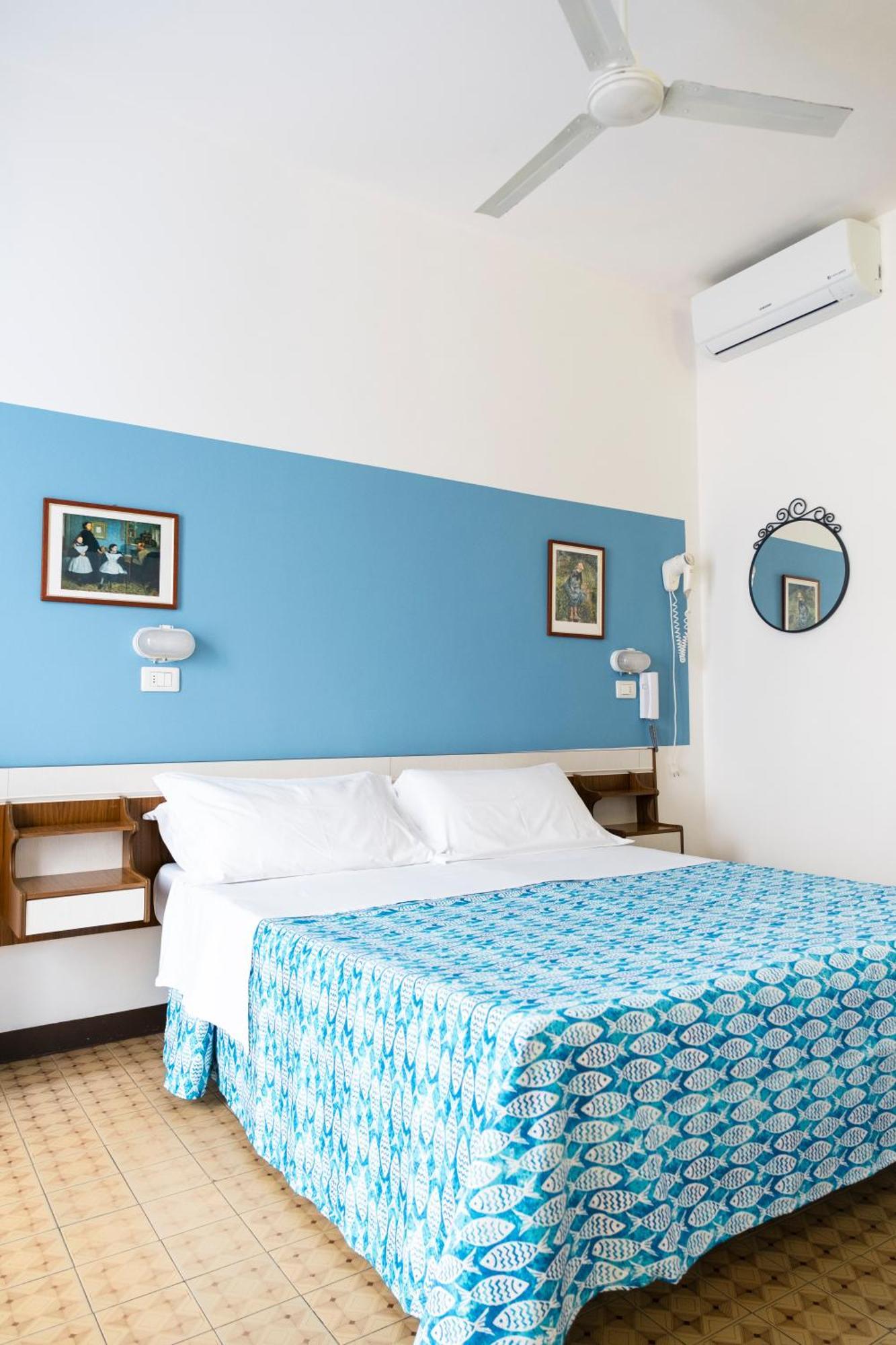 Hotel Cheri Rimini Zewnętrze zdjęcie