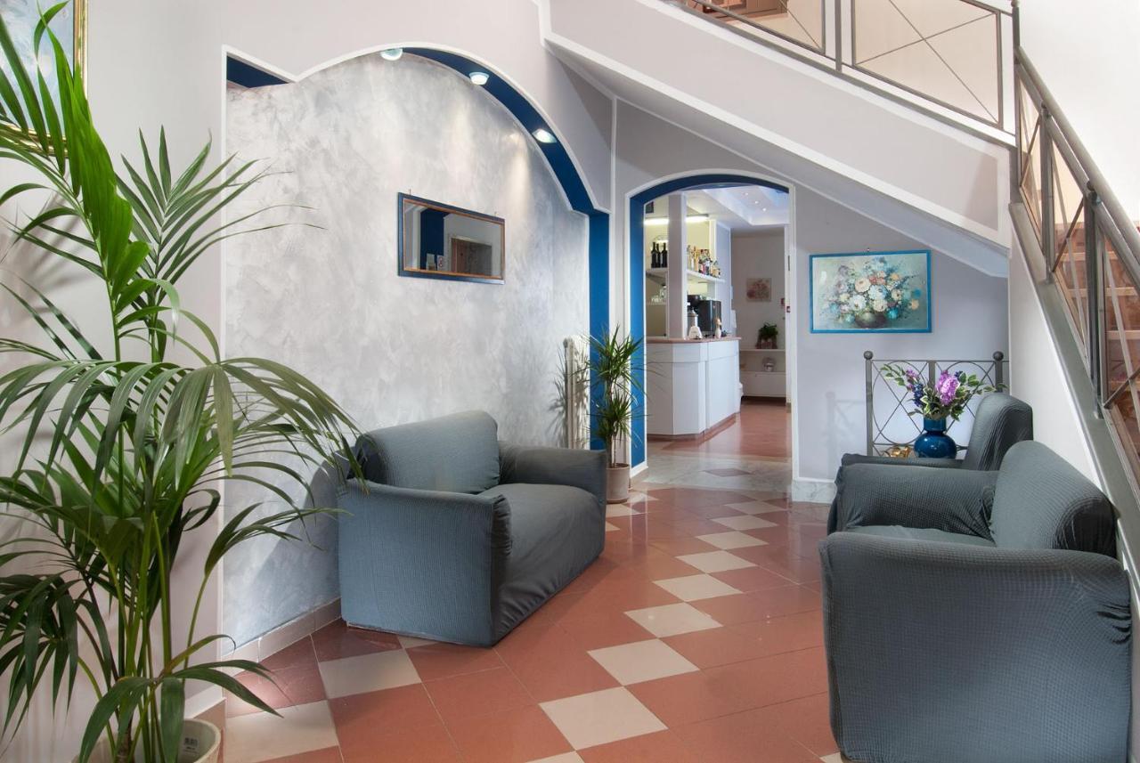 Hotel Cheri Rimini Zewnętrze zdjęcie